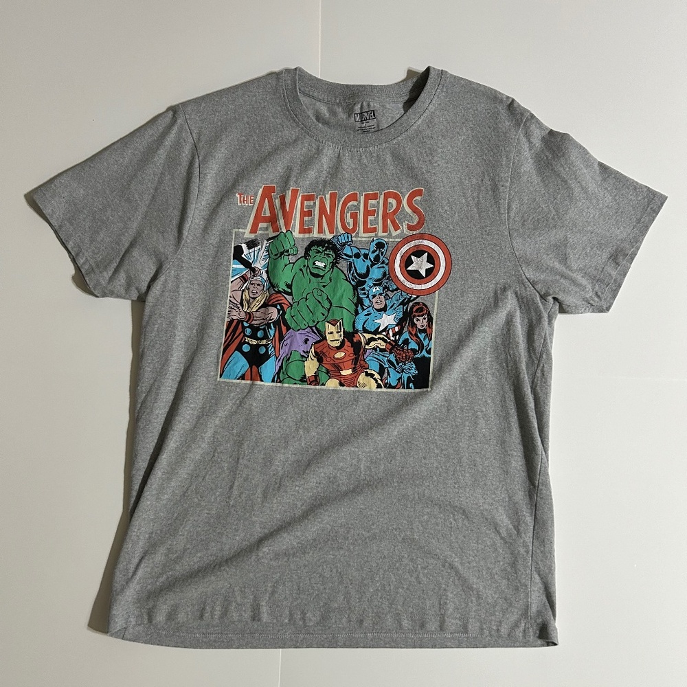 Men's Avengers T-Shirt Large